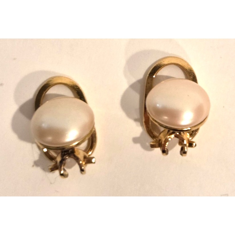 Majorca Pink Dome Earrings - Hinged Saddle Clips Goldtone - 1950-1980 Era SPAIN